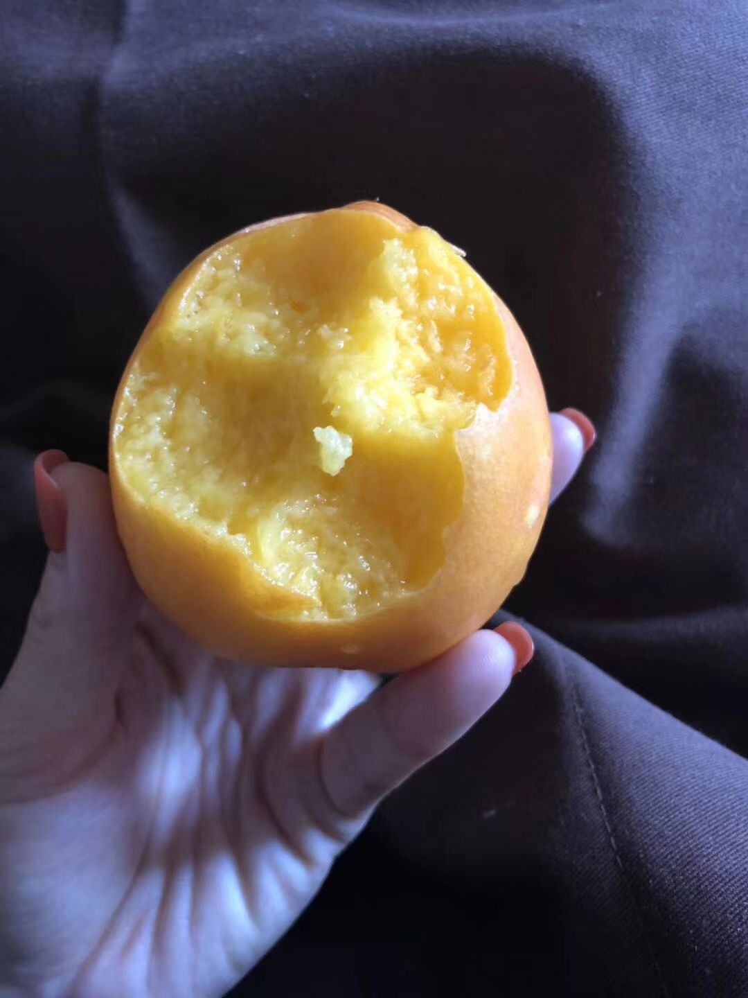 黄油桃红油桃油桃