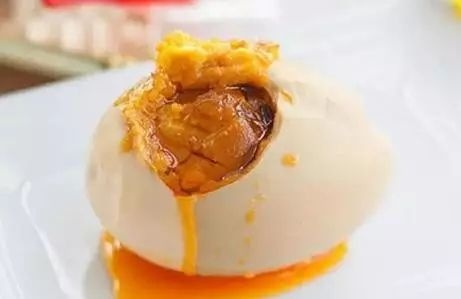 乳山市烤海鸭蛋   乳山海鸭蛋 个个流油   30个一箱