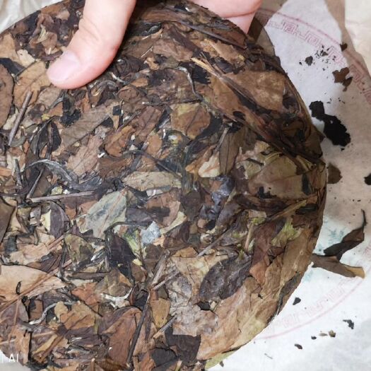 霞浦县 野生老白茶
自然陈  不做旧
手机拍摄有色差，实际比图片颜色