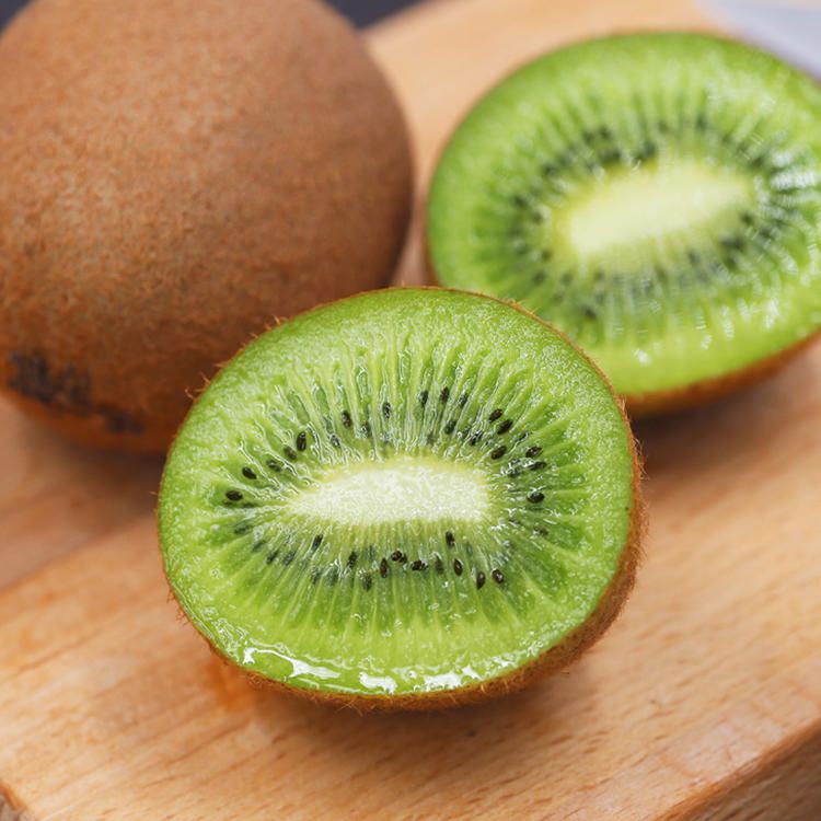  猕猴桃的成长～让我们一起见证