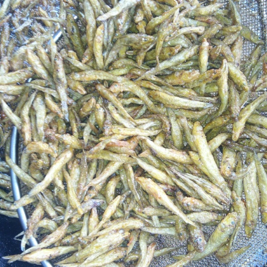 都昌县油炸小黄鱼小麦穗刀鳅黄鱼干虾干
