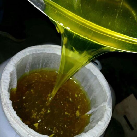 成都 我们做的是土特产,主打是土蜂蜜,产品以天然、不掺假为卖点,