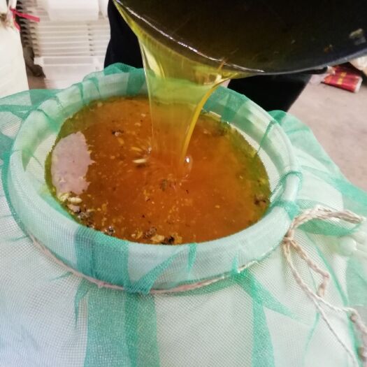 周至县 正宗土蜂蜜，喜讯，零售五斤送一斤，货品假一赔十，不好包退