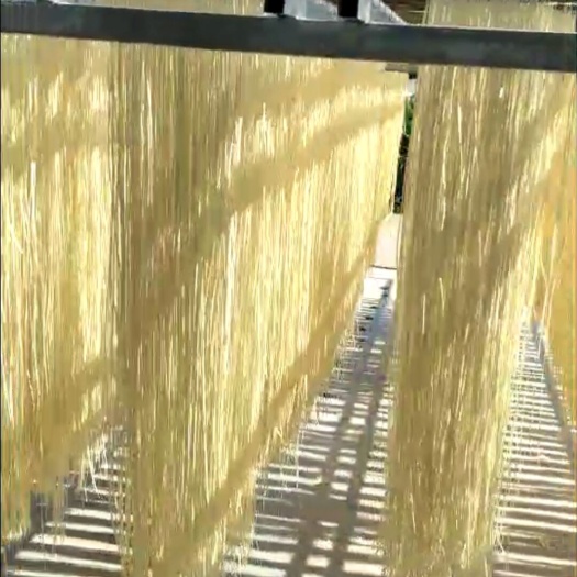 渠县 农村挂面，用山泉水，太阳晾晒，环境干净卫生无污染