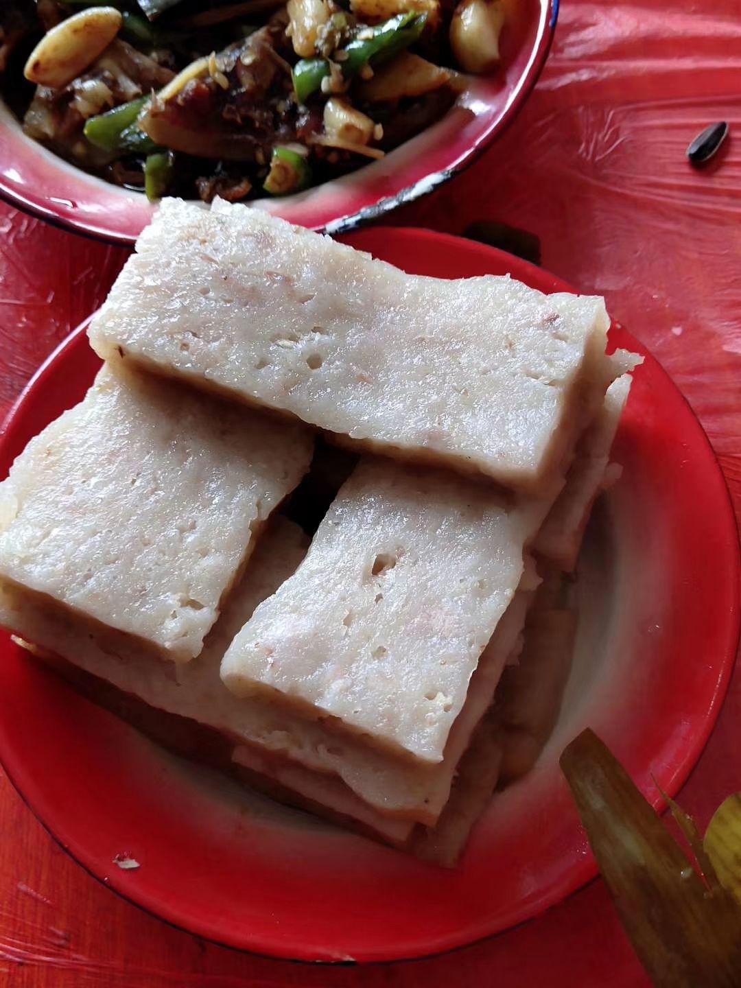 年糕 酒席的主打歌，肉糕