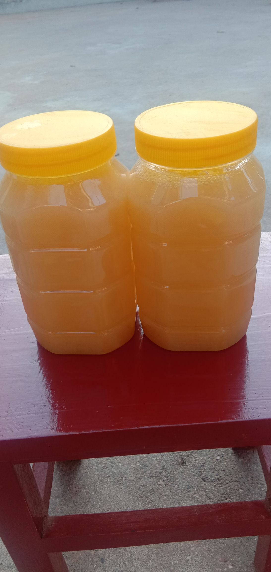 土蜂蜜 塑料瓶装 2年以上 90%以上