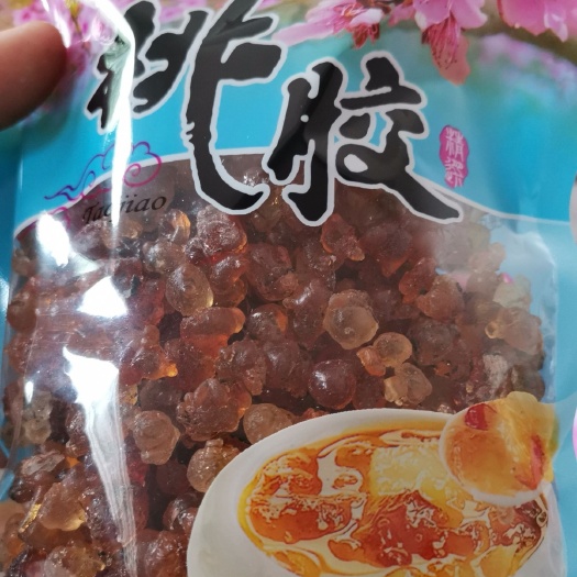 枣阳市 农民自己种植，采摘，挑选的放心桃胶！