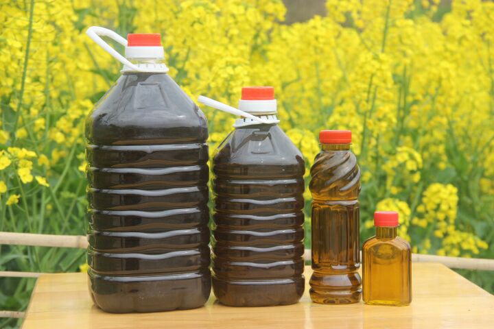 农家古法压榨菜籽油，不纯不香不要钱！
