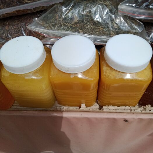 西盟县 真正高山上的纯野蜂蜜，像猪油细腻，