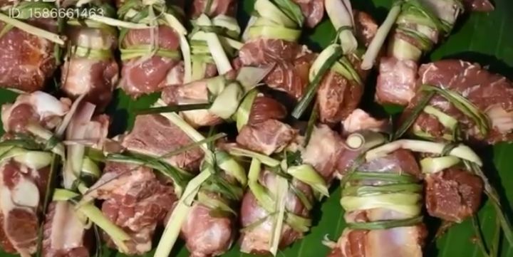 香茅草  香柕草鲜茎，下单后第二天发货，因为要现挖，快递要四