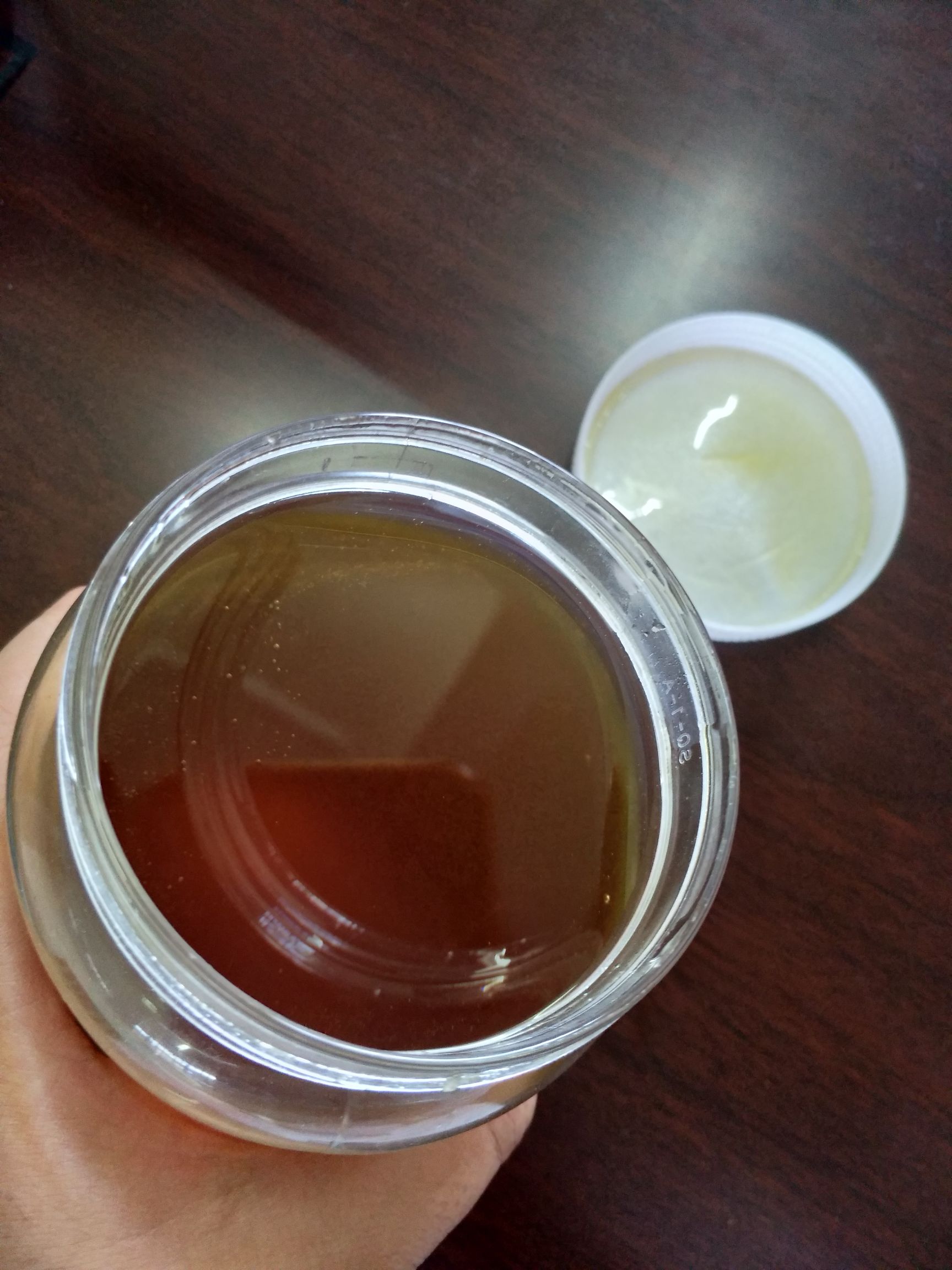 野生蜂蜜农家在大山深处养的蜜蜂自然酝酿天然