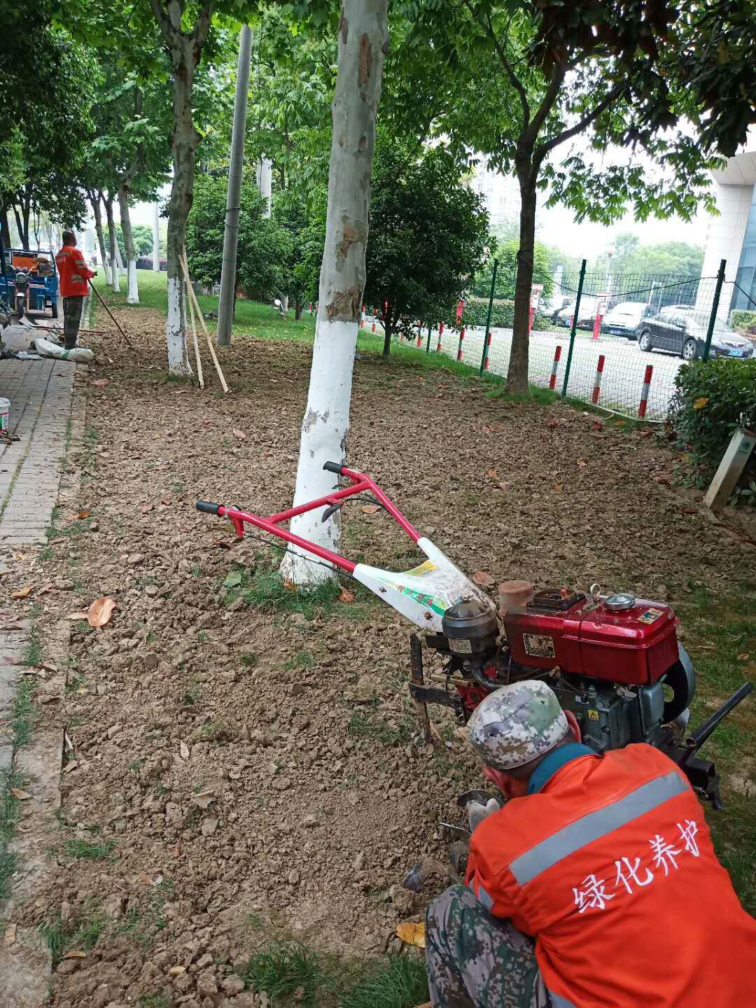  柴油水冷微耕機(jī) 輕便好操作松土機(jī)