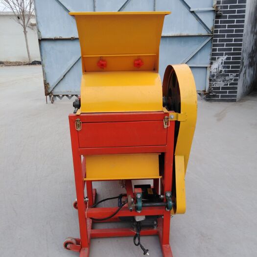 曲阜市花生脱壳机 除尘花生剥壳机，花生种子剥壳机