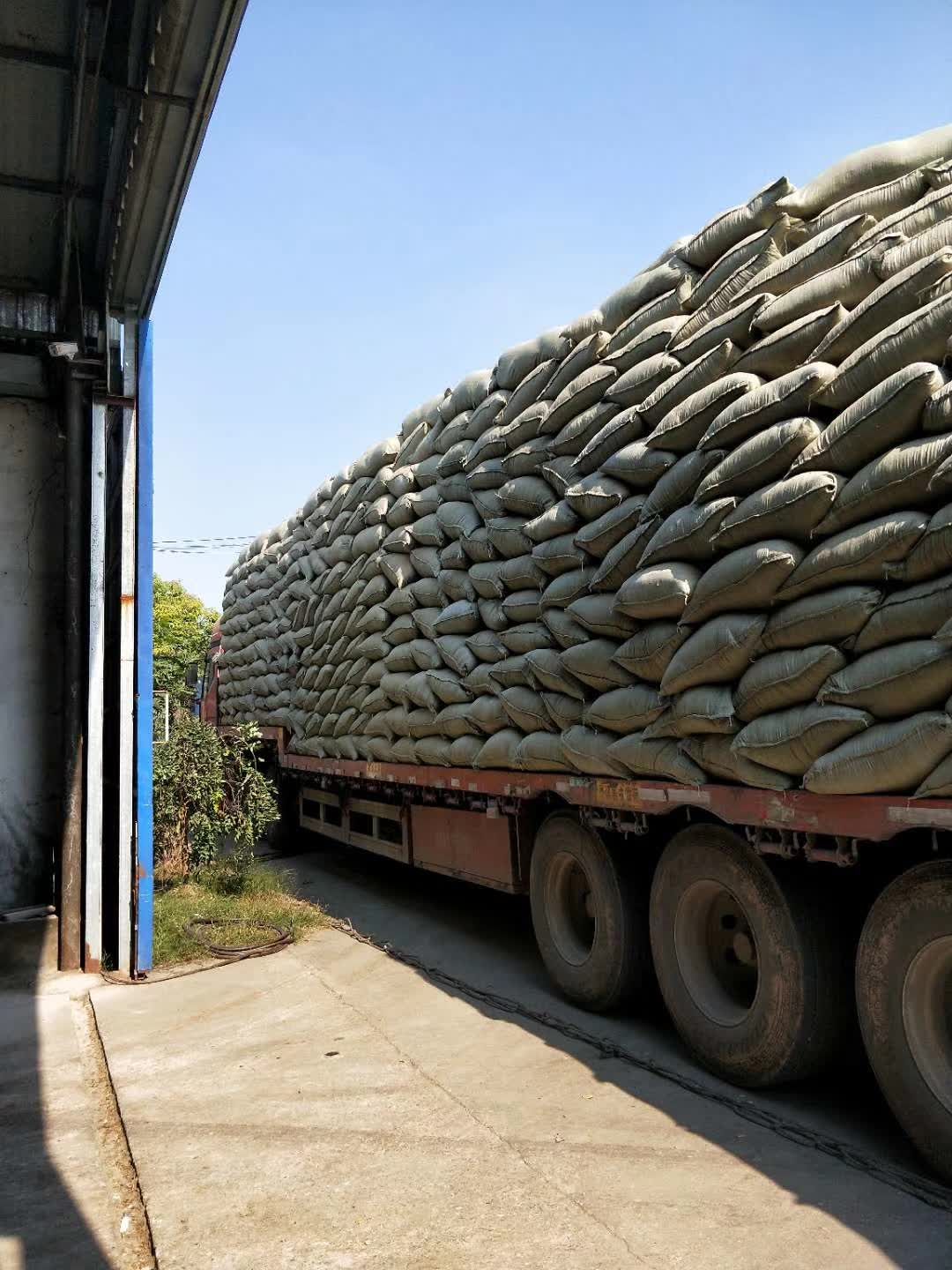 品种名 牛粪 一级黄牛粪,自产自销,量大从优.
