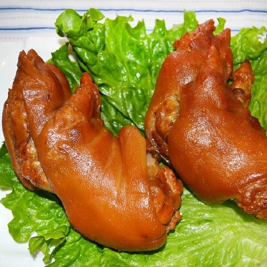 临沂卤猪整蹄，一包一斤多真空装，开袋即食厂家发货，香嫩可口