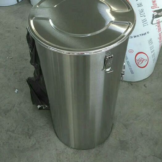 长葛市蜂具摇蜜机无缝不绣钢蜂蜜分离机内框加厚摇糖甩蜜机养蜂工具。