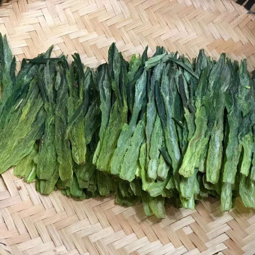 黄山 太平猴魁（布尖）型态扁平挺直色面翠绿，香醇口爽，是礼品茶