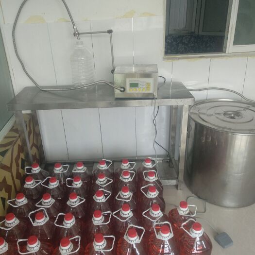 五常市大豆油  自家油坊笨榨豆油，采用东北非转基因精选大豆物理压榨
