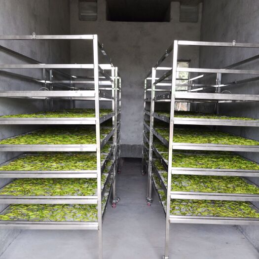 宜章县黄花菜干 出售绿色有机食品黄花菜，绝不熏硫磺和添加焦亚硫酸钠。