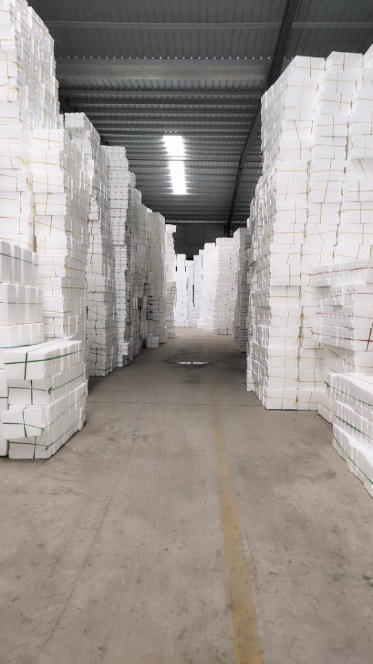  生产批发泡沫箱 保温箱  保鲜箱   型号齐全   欢迎订购