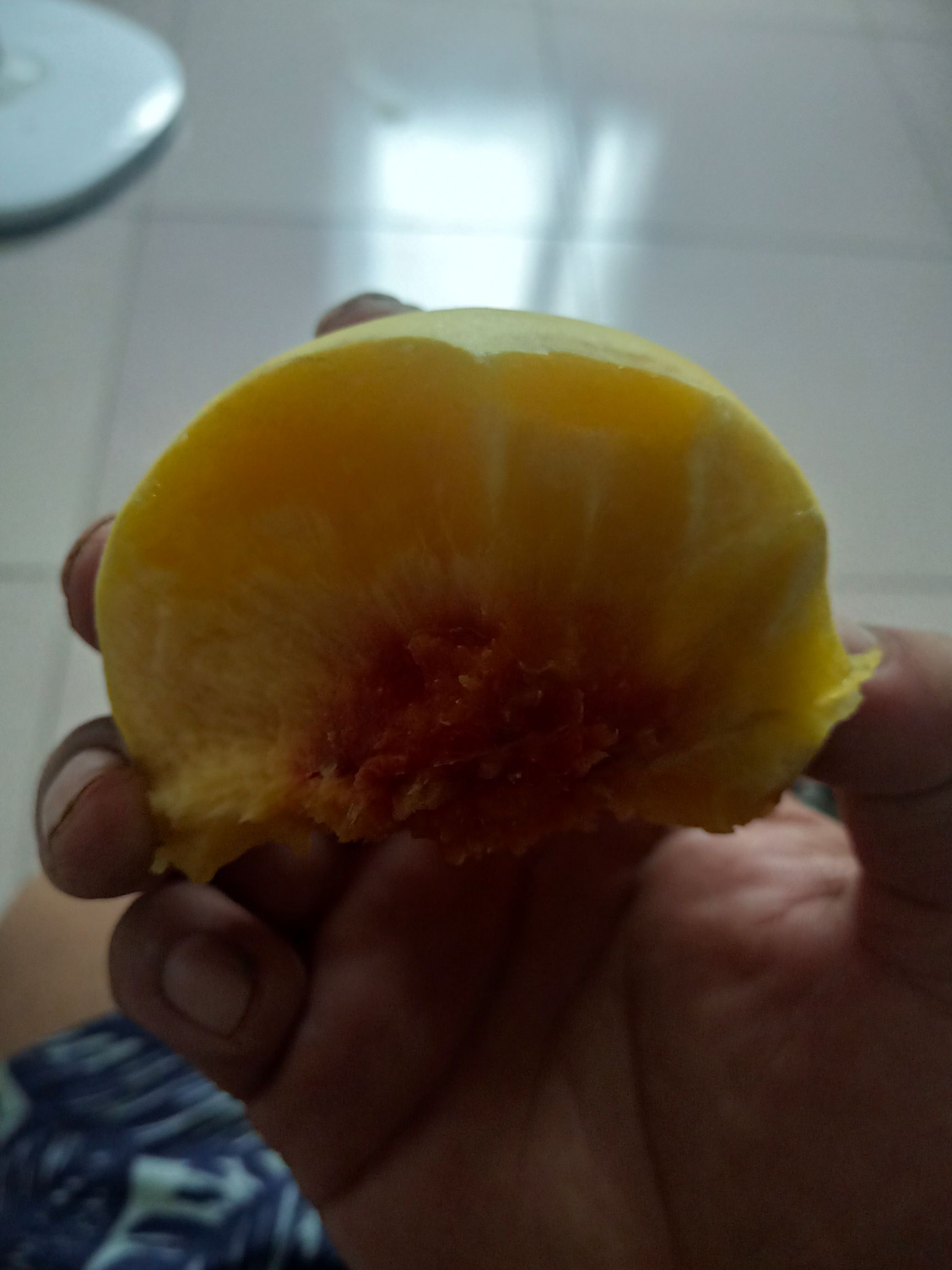 锦绣黄桃 70mm以上 4两以上