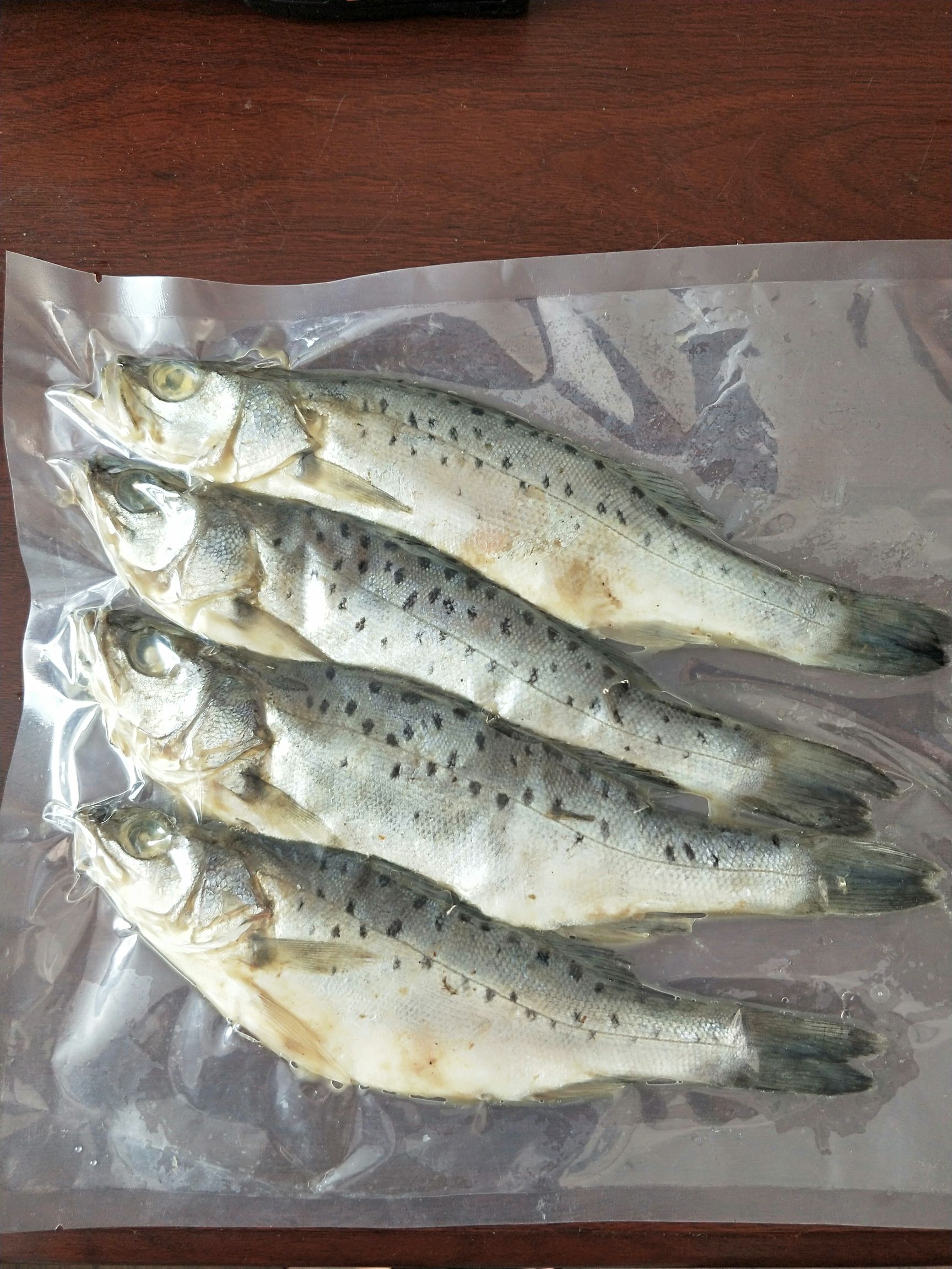 腌/咸鱼 腌制鱼 腌制鲻鱼，寨花鱼