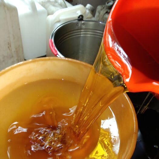 开阳县 农家鲜榨菜籽油，非常漂亮的浓香菜籽油