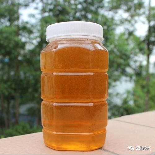 石首市洋槐蜂蜜  踏踏实实做人，稳稳当当做事