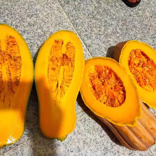 精品全黄蜜本南瓜，市场，超市电商，次品养殖用加工厂南瓜，量大