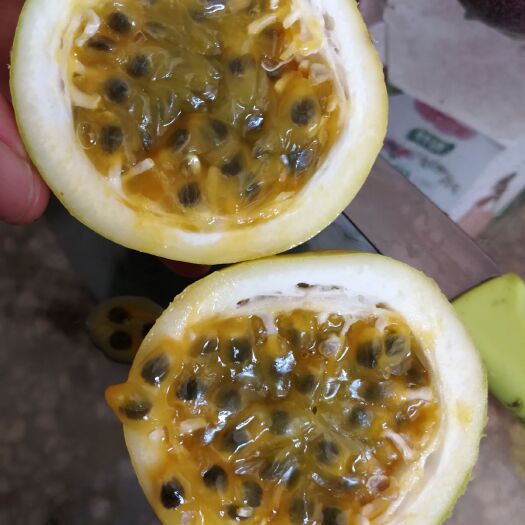 北流市 黄金百香果