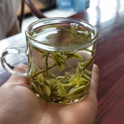 利川市 珍稀白茶