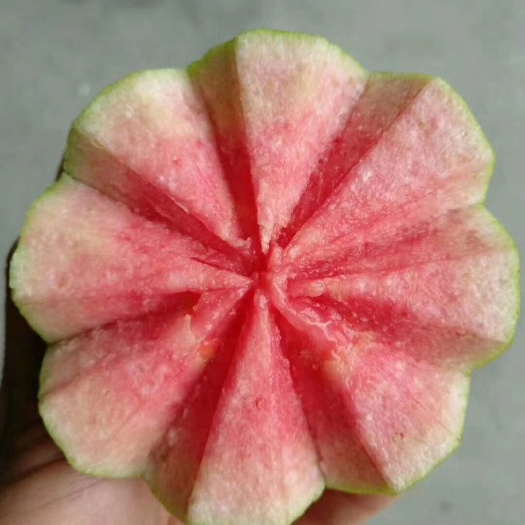 平南县 红宝石