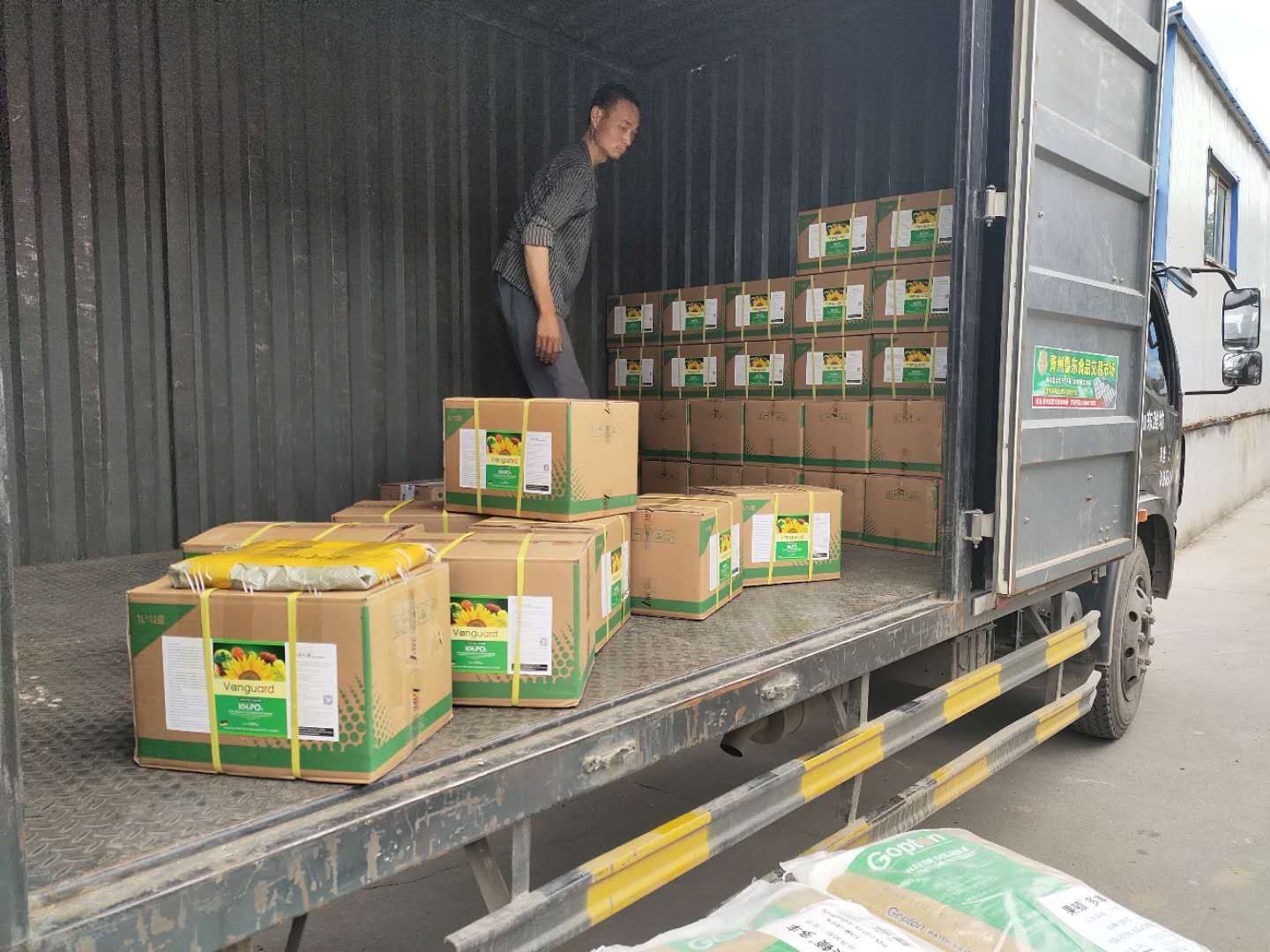 精选亚磷酸钾叶面肥水溶肥高磷高钾杀菌膨果增甜增产厂家批发