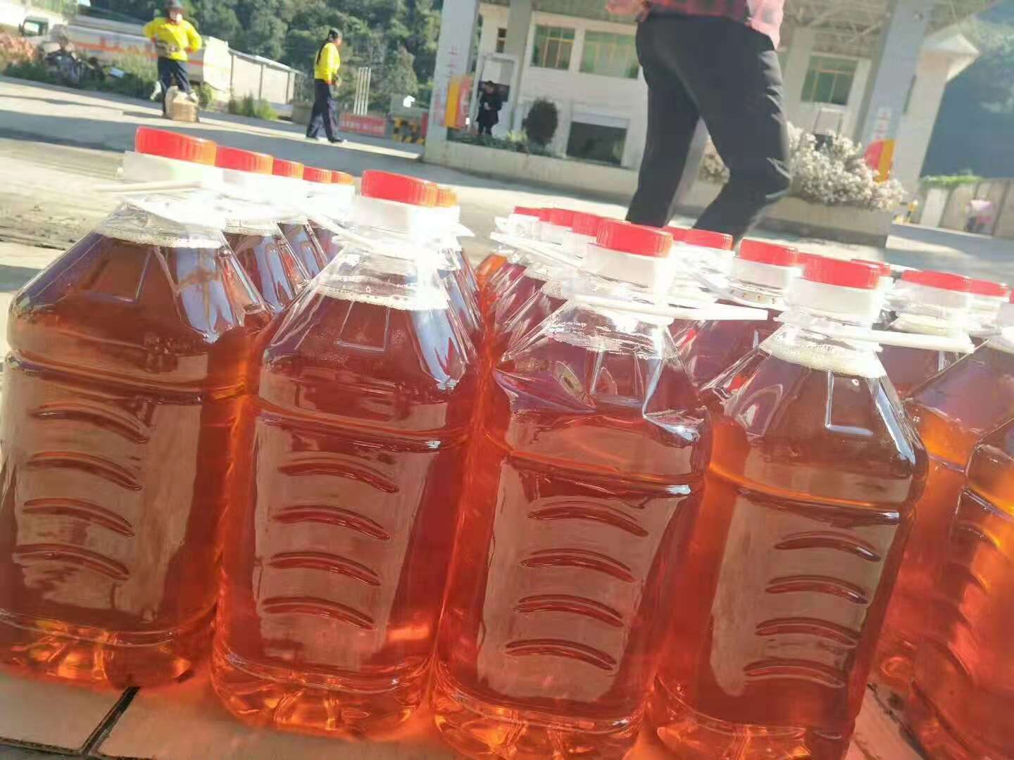  自家果子榨的核桃油