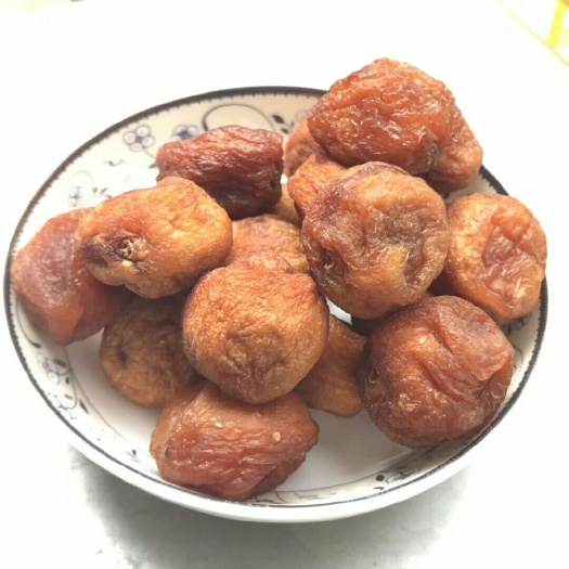 乌什县树上干杏 30-40mm