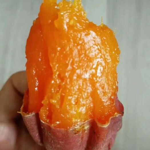 永州 红沙地烟薯25，皮毛漂亮，薯型好。另有西瓜红出售。