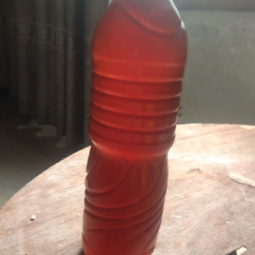 宜城市 新芝麻油，油非常香，凉拌菜，火锅，做任何汤好后放一点味道更