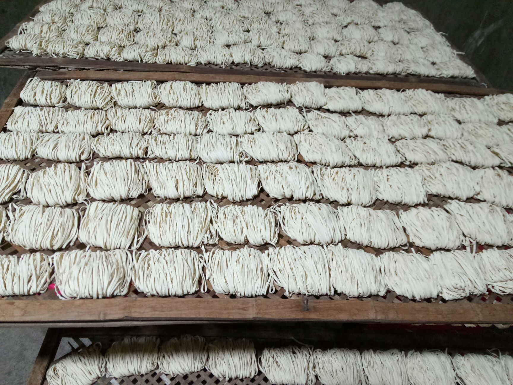 蔬菜面  百合面；手工养生面条！