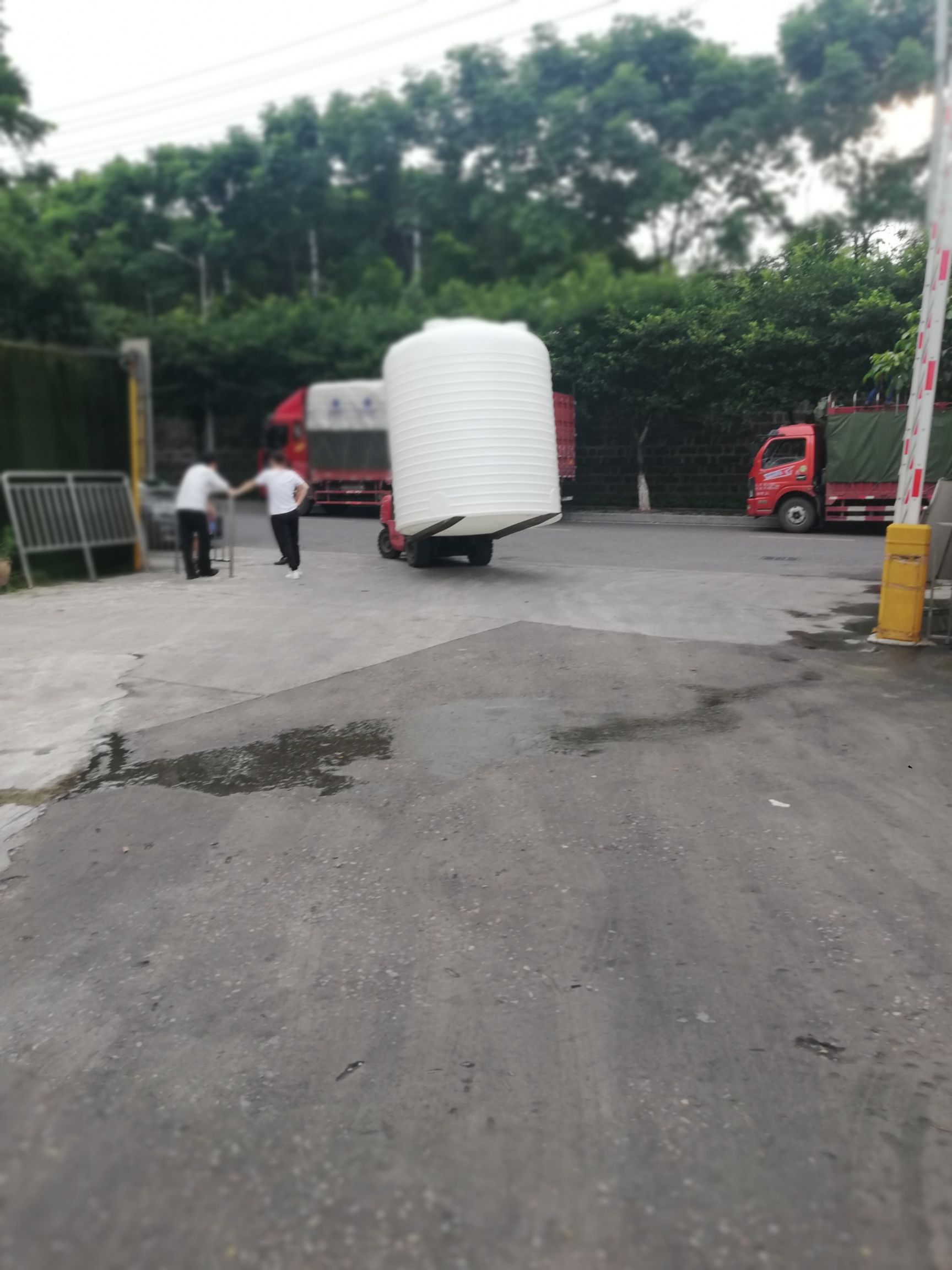 包装桶  西南地区塑胶水塔大型水池—基地农场养殖场简单方便用