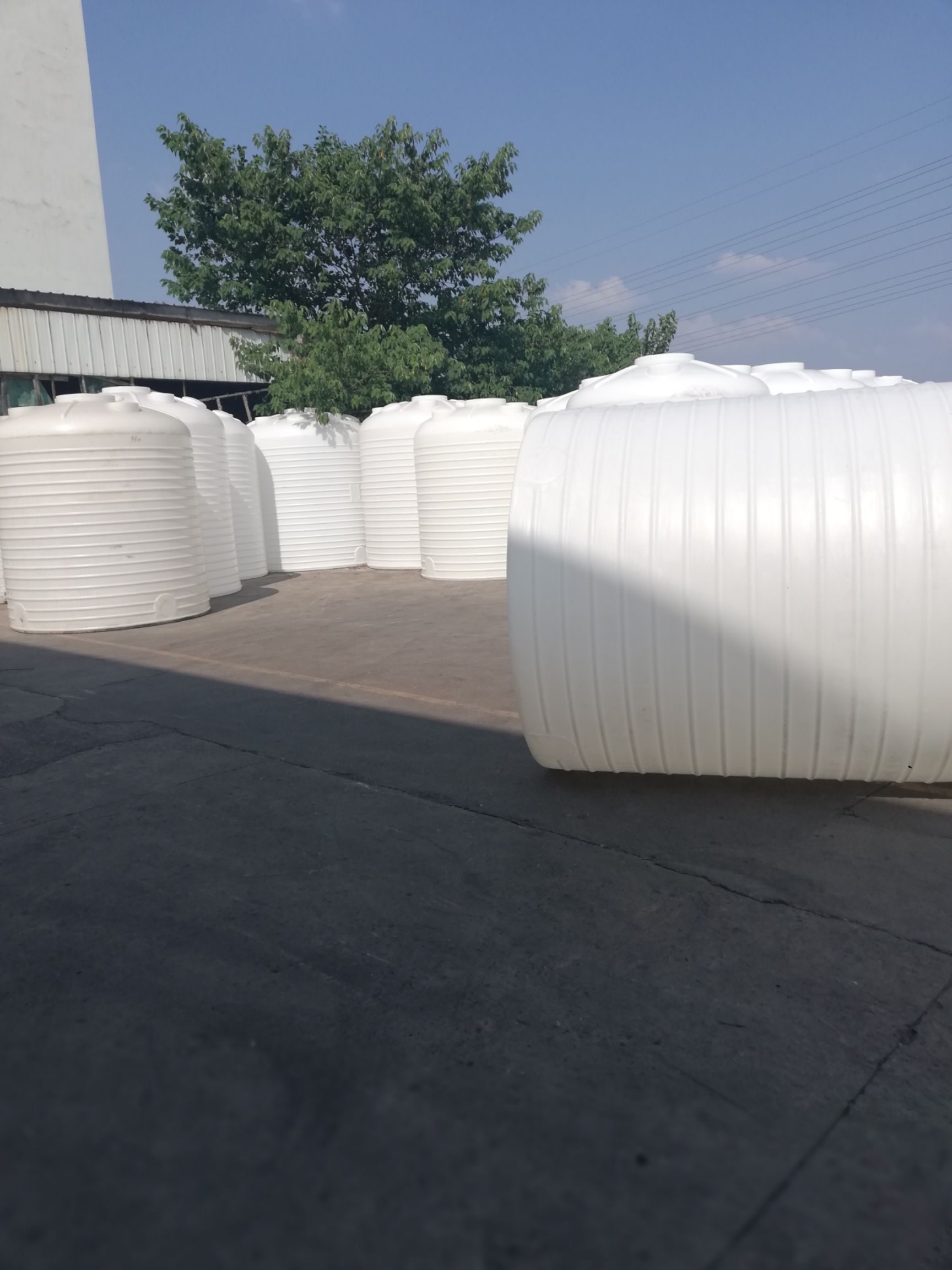 包装桶  西南地区塑胶水塔大型水池—基地农场养殖场简单方便用