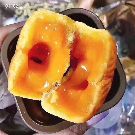 广州留心酥 香港美心流心月