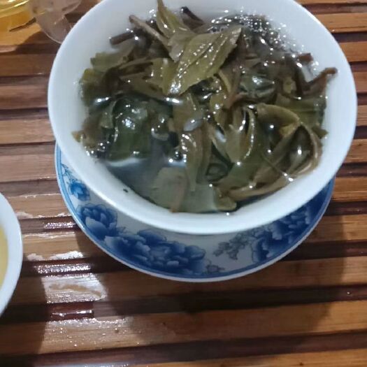 思茅 正宗普洱生态茶(生茶，熟茶，茶砖，龙珠)自己加工。