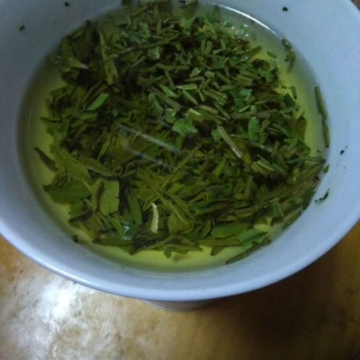 济宁龙井茶 龙井65白茶95，一斤。