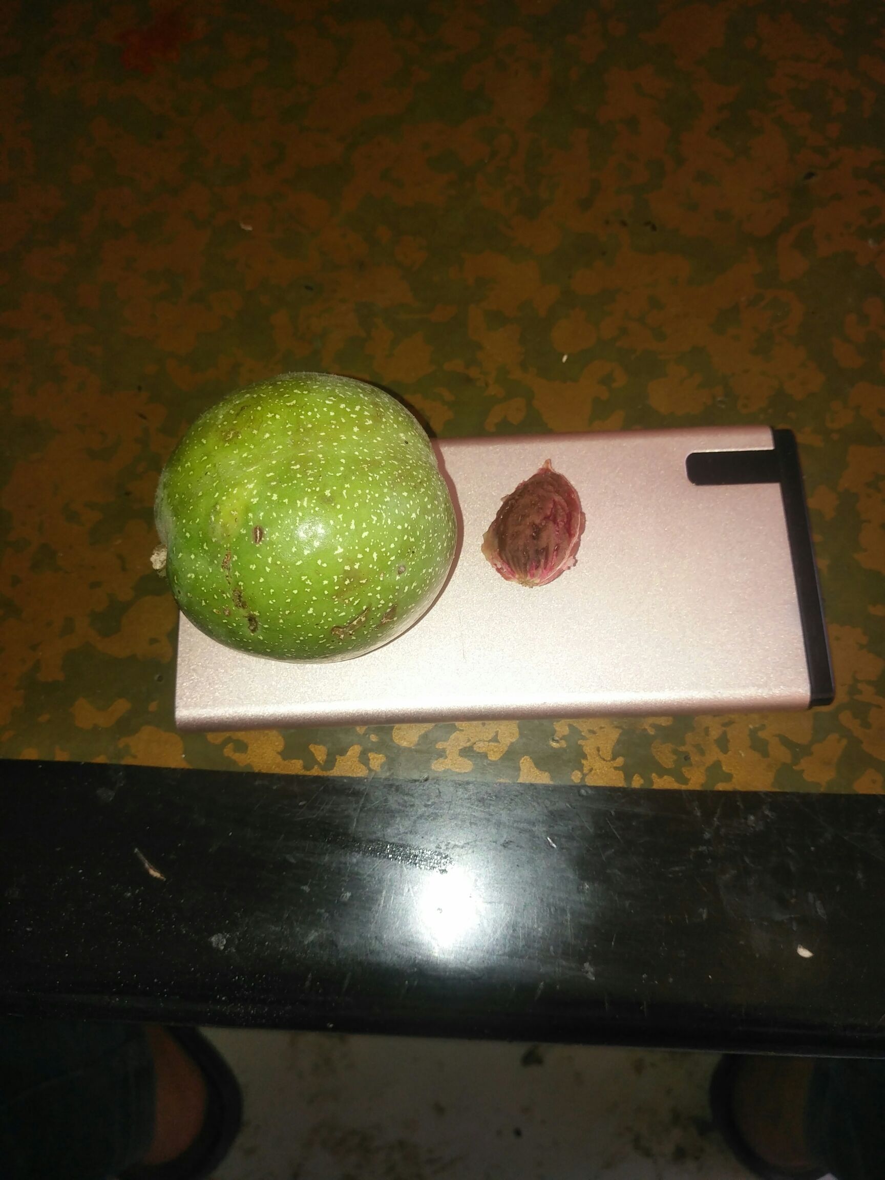  新核桃上市了