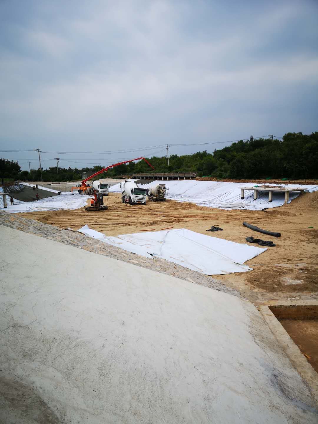 水库防渗复合土工膜