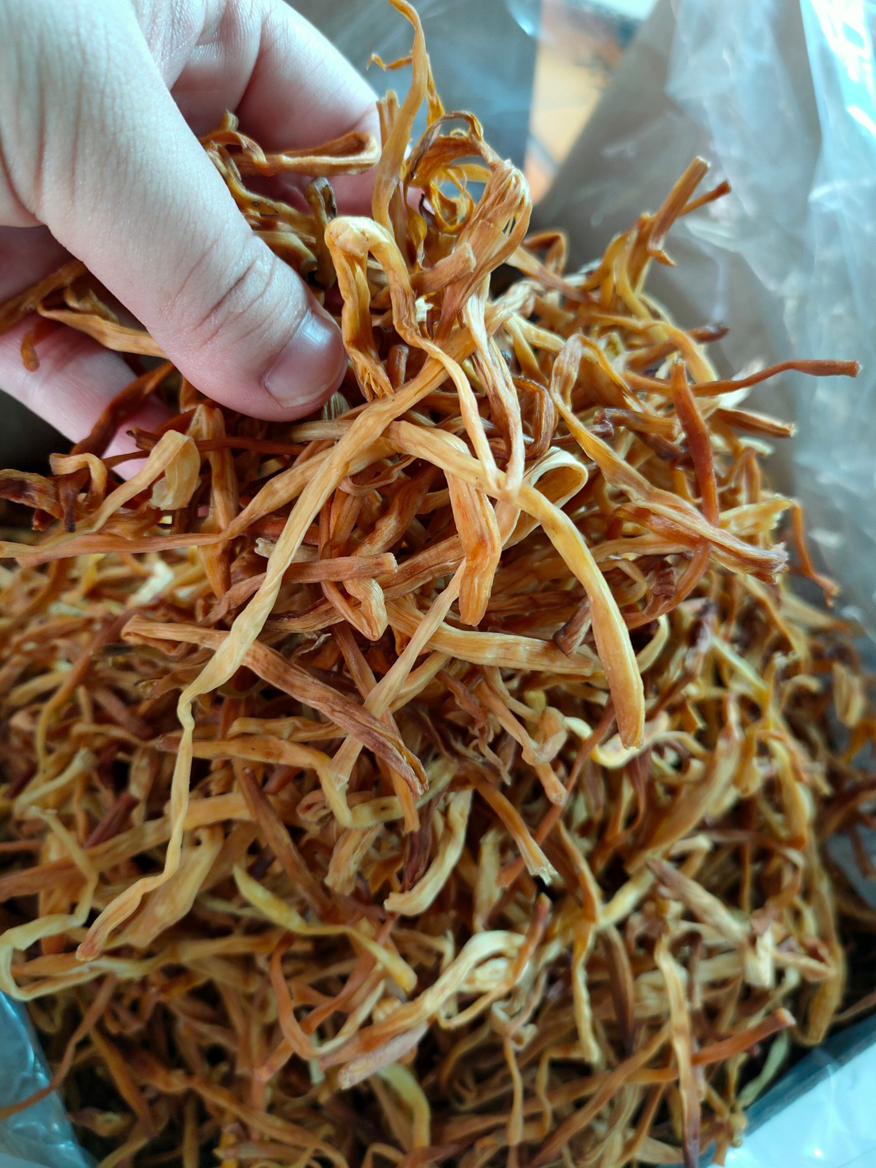 祁东黄花菜  2020新黄花菜，颜色好 根条大 95干 量大从优