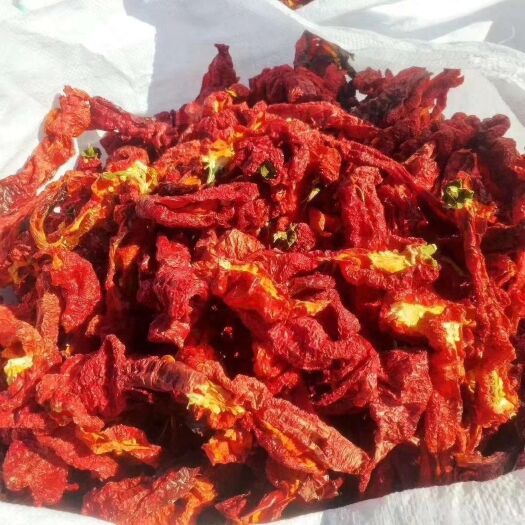 博湖县干红辣椒 品质优秀，做菜最好佳肴，新疆猪大肠辣子干货