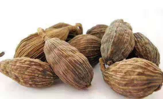 盈江县干草果
