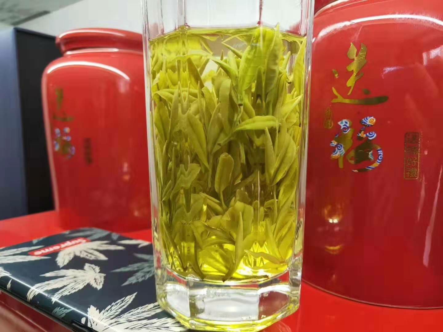 黄金茶  来自大别山特产