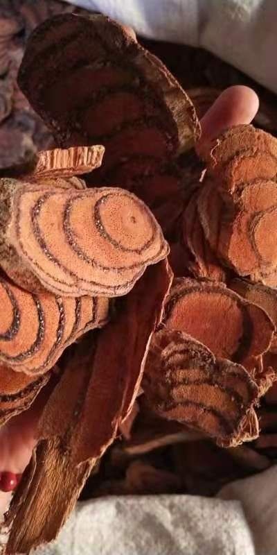 鸡血藤  正品（大统）批发零售 量大从优 一公斤包邮